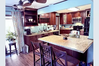 8753 NW 27th Street, Coral Springs, FL 33065 - Photo 4