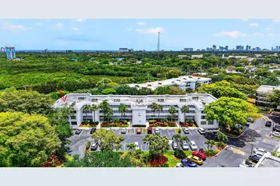 1410 Sheridan Street #19i, Hollywood, FL 33020 - Photo 2