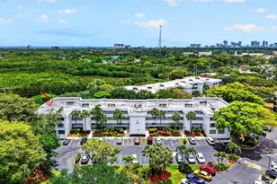 1410 Sheridan St, Hollywood, FL 33020 - Photo 2