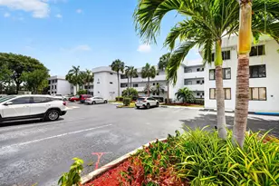 1410 Sheridan St, Hollywood, FL 33020 - Photo 4