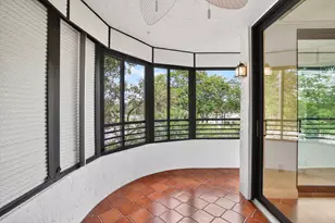 1410 Sheridan St, Hollywood, FL 33020 - Photo 16