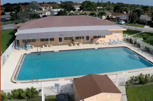 4718 NW 50th St, Tamarac, FL 33319 - Photo 2