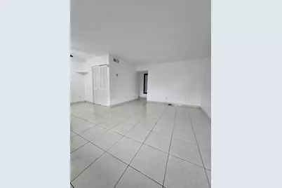 1201 SW 52nd Avenue #202-2, North Lauderdale, FL 33068 - Photo 4