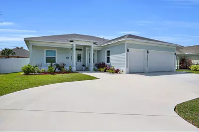 1950 SW Glendale Street, Port Saint Lucie, FL 34987 - Photo 2