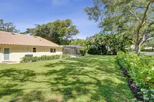 2401 NW 39th St, Boca Raton, FL 33431 - Photo 54