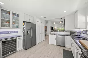 3660 Freshwater Dr, Jupiter, FL 33477 - Photo 10