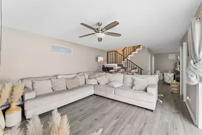 1425 Oxford Lane, Boynton Beach, FL 33426 - Photo 6