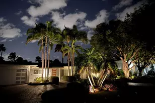 2701 NE 27th Ct, Fort Lauderdale, FL 33306 - Photo 2