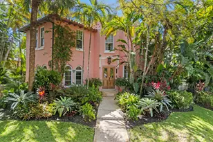 746 Upland Rd, West Palm Beach, FL 33401 - Photo 1