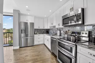 7802 Lakeside Blvd, Boca Raton, FL 33434 - Photo 4