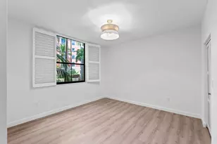 720 S Sapodilla Ave, West Palm Beach, FL 33401 - Photo 12