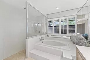 6 Tarrington Cir, Palm Beach Gardens, FL 33418 - Photo 32