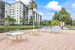 2236 N Cypress Bend Dr, Pompano Beach, FL 33069 - Photo 40