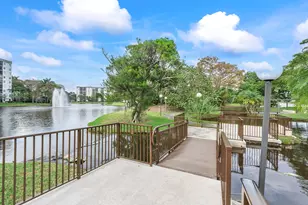 2236 N Cypress Bend Dr, Pompano Beach, FL 33069 - Photo 40