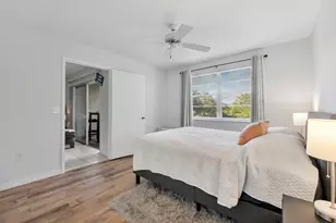 2236 N Cypress Bend Dr, Pompano Beach, FL 33069 - Photo 12
