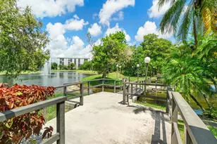 2236 N Cypress Bend Dr, Pompano Beach, FL 33069 - Photo 52