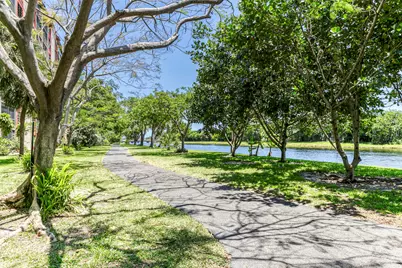 2200 S Cypress Bend Drive #101, Pompano Beach, FL 33069 - Photo 30