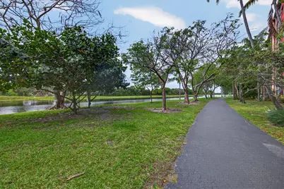 2200 S Cypress Bend Drive #101, Pompano Beach, FL 33069 - Photo 28