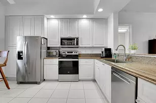 1 Harbour Isle Dr E, Hutchinson Island, FL 34949 - Photo 10