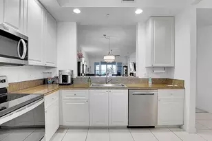 1 Harbour Isle Dr E, Fort Pierce, FL 34949 - Photo 4