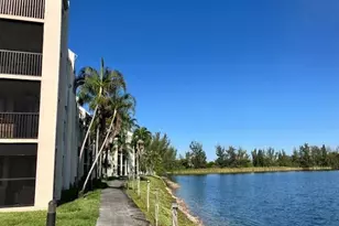 118 Lake Emerald Dr, Oakland Park, FL 33309 - Photo 14
