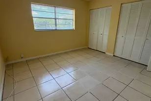 4700 NW 9th Ct, Plantation, FL 33317 - Photo 10