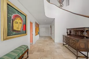 23 Sloans Curve Dr, Palm Beach, FL 33480 - Photo 4