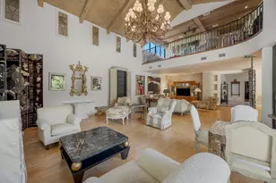 23 Sloans Curve Dr, Palm Beach, FL 33480 - Photo 6