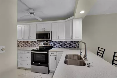 7 Royal Palm Way, Boca Raton, FL 33432 - Photo 12