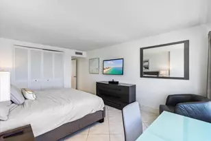 1021 Hillsboro Mile, Hillsboro Beach, FL 33062 - Photo 18