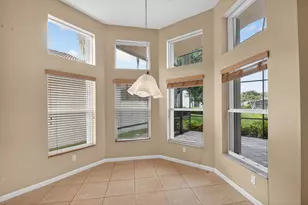 9881 Casa Mar Dr, Lake Worth, FL 33467 - Photo 4