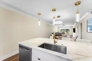 1019 Guildford B, Boca Raton, FL 33434 - Photo 16