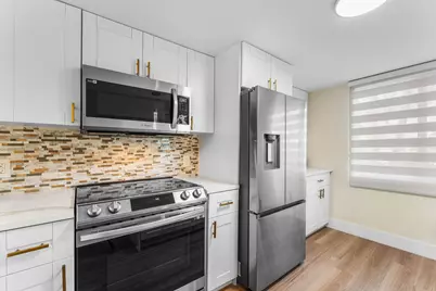 1019 Guildford B, Boca Raton, FL 33434 - Photo 18