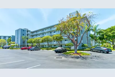 2226 N Cypress Bend Drive #308, Pompano Beach, FL 33069 - Photo 34