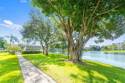 2226 N Cypress Bend Drive #308, Pompano Beach, FL 33069 - Photo 22