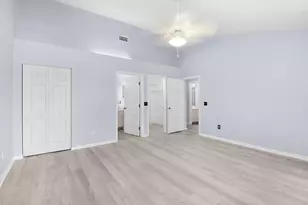 4062 Garden Villas Ct, Fort Pierce, FL 34982 - Photo 18