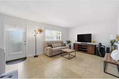 251 Monaco Way, Delray Beach, FL 33446 - Photo 8