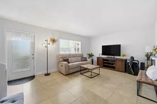 251 Monaco Way, Delray Beach, FL 33446 - Photo 8