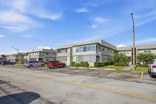 251 Monaco Way, Delray Beach, FL 33446 - Photo 2