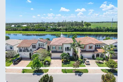 8723 Grand Prix Lane, Boynton Beach, FL 33472 - Photo 2