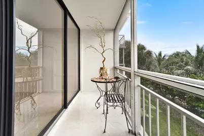 6181 Balboa Circle #303, Boca Raton, FL 33433 - Photo 10