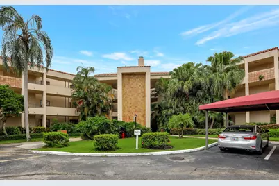7472 La Paz Boulevard #302, Boca Raton, FL 33433 - Photo 1