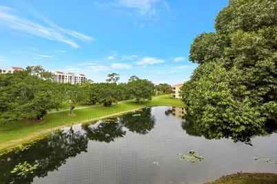 7472 La Paz Boulevard #302, Boca Raton, FL 33433 - Photo 2