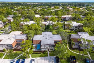 111 Weybridge Cir, Royal Palm Beach, FL 33411 - Photo 42