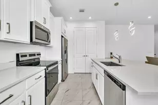 7268 Lenora Ln, Wellington, FL 33467 - Photo 6