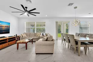 7268 Lenora Ln, Wellington, FL 33467 - Photo 10