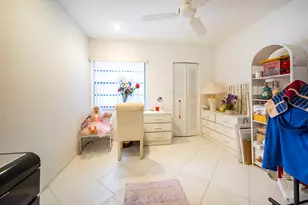 9279 Wedgewood Dr, Tamarac, FL 33321 - Photo 18