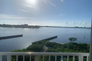 20 Harbour Isle Dr W, Fort Pierce, FL 34949 - Photo 18