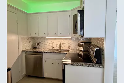 5700 NE 22nd Way #329, Fort Lauderdale, FL 33308 - Photo 2