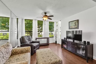 3716 Whitehall Drive #202, West Palm Beach, FL 33401 - Photo 14